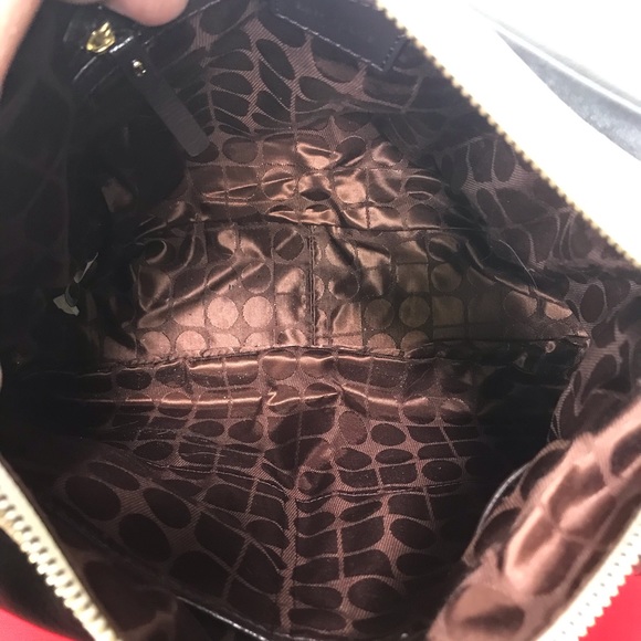 Kate Spade Navy Purse with front pockets EUC - Picture 7 of 8